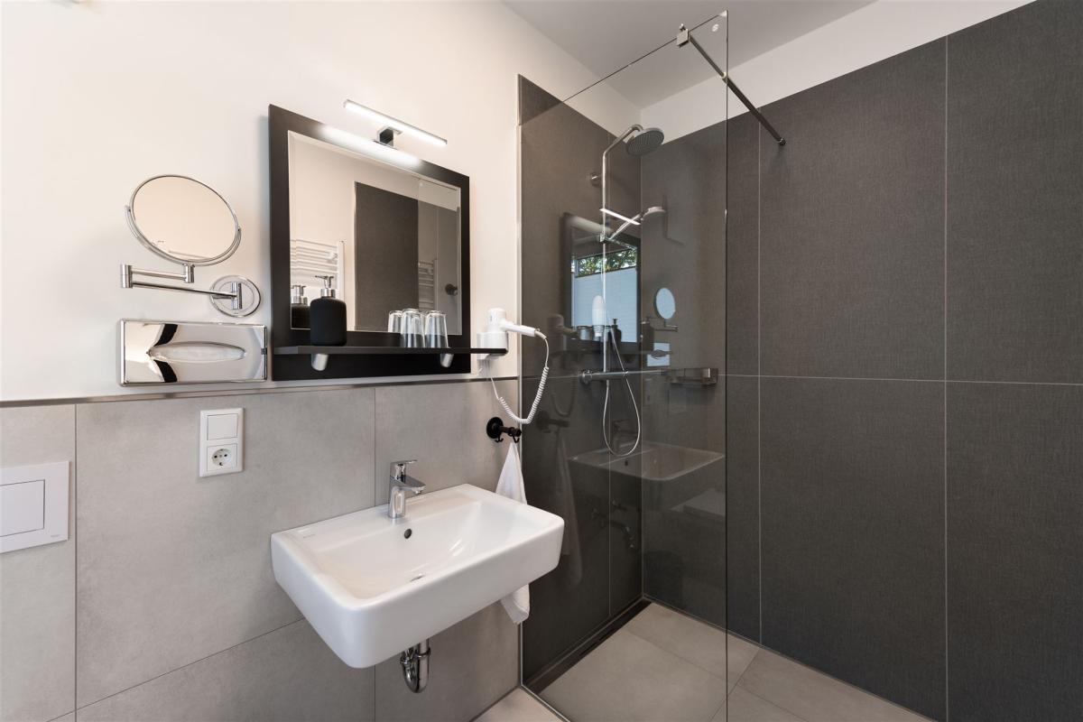 View of a comfort bathroom