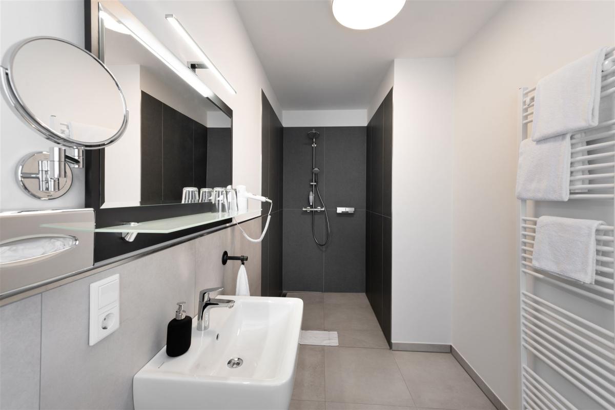 View of a comfort bathroom 