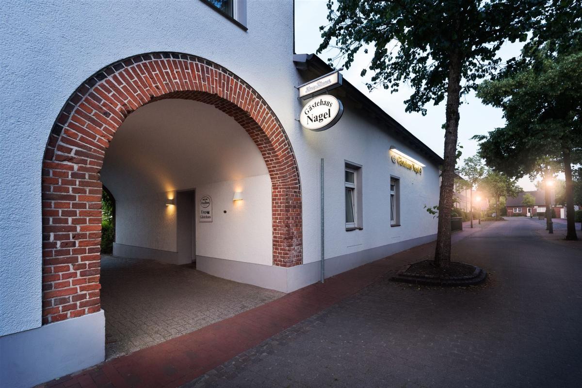 Exterior view of the entrance to the economy rooms